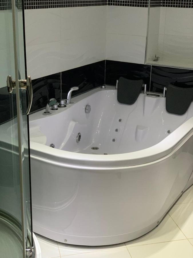 ביטולה Luxury Suites Markov מראה חיצוני תמונה